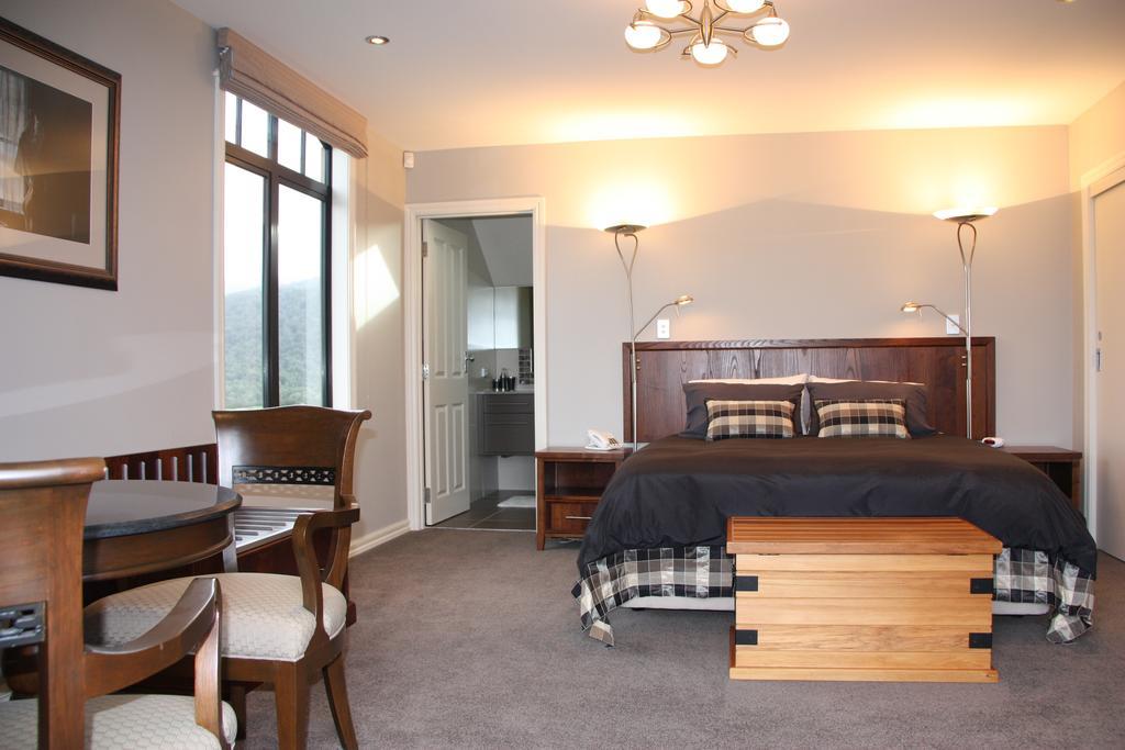 Dock Bay Lodge Te Anau Dış mekan fotoğraf