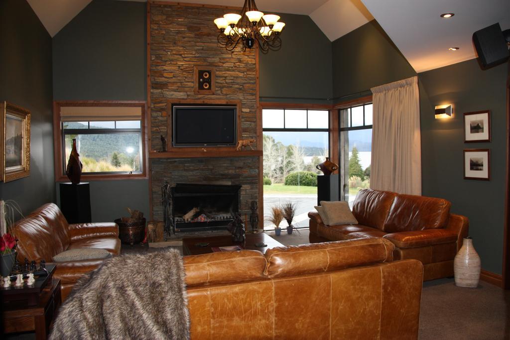 Dock Bay Lodge Te Anau Dış mekan fotoğraf