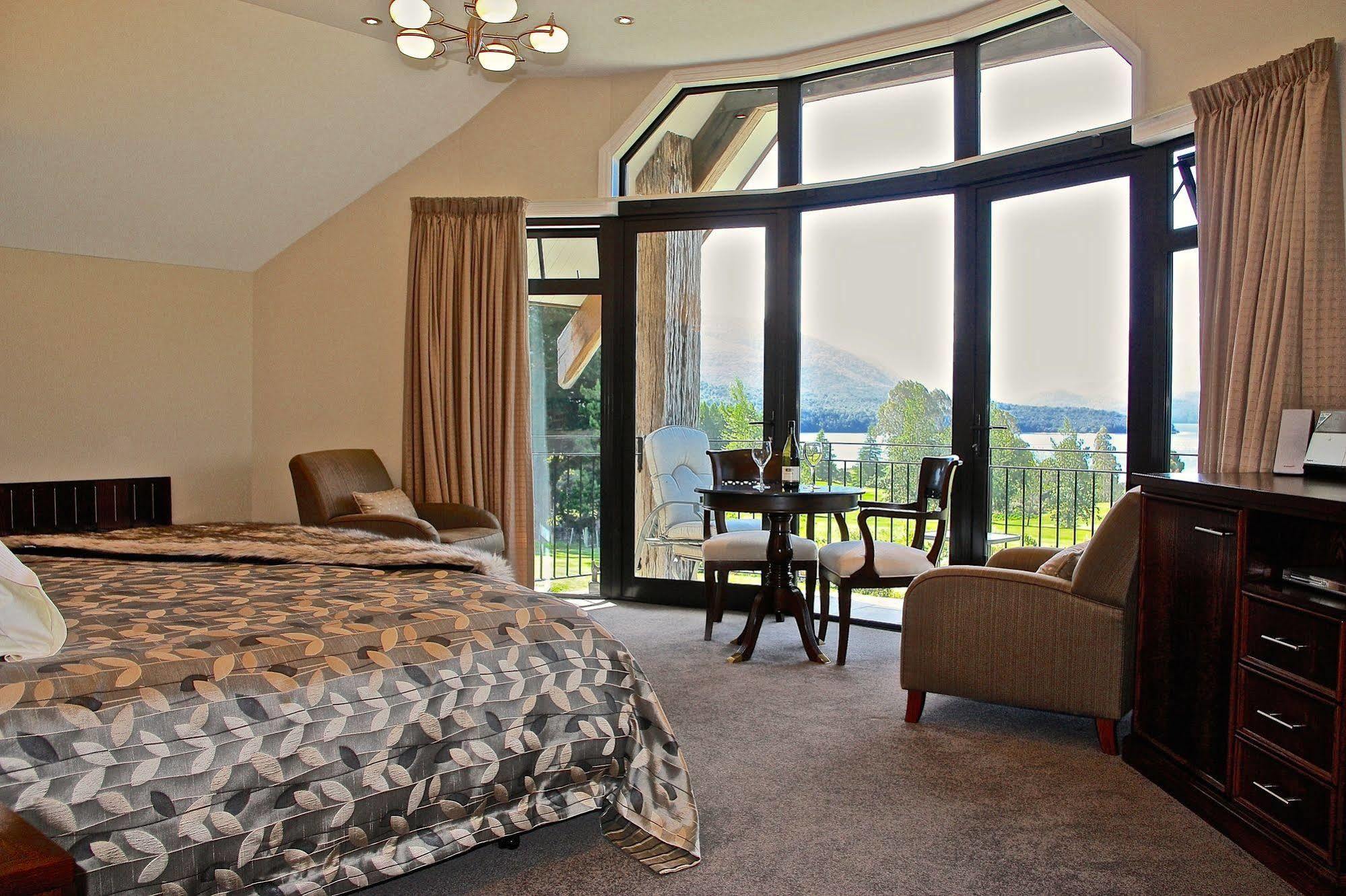 Dock Bay Lodge Te Anau Dış mekan fotoğraf