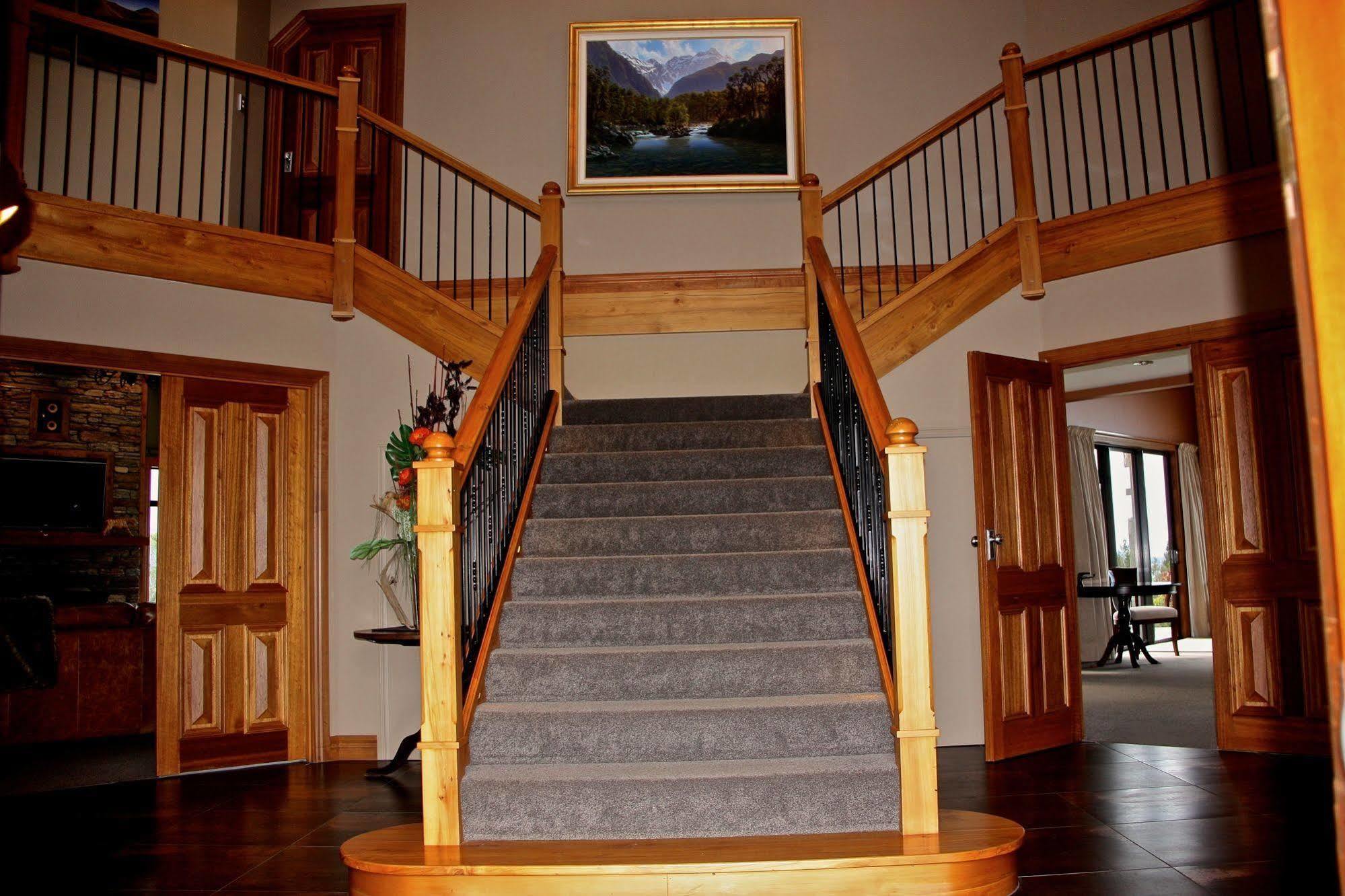 Dock Bay Lodge Te Anau Dış mekan fotoğraf